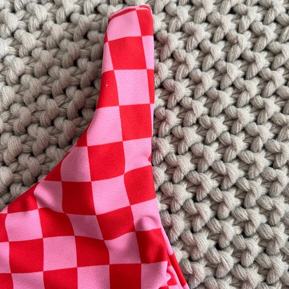 Skatie• ‘Ellis’ Bikini Top in DAYTONA - Picture 10 of 14